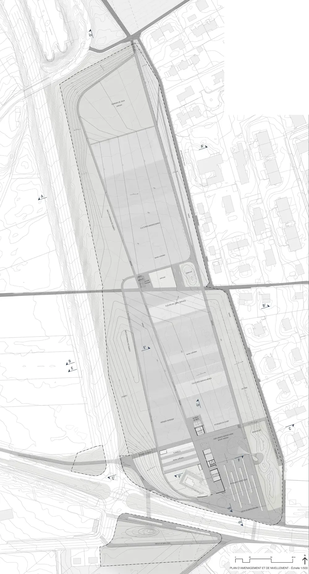 Dessin technique au trait du plan du parc, avec courbes de niveau, cotes altimétriques et repères de coupes.